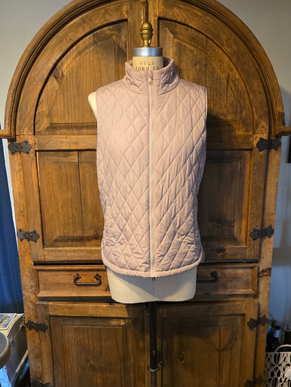 Maurices Light Pink Quilted Sleeveless Puffer Vest